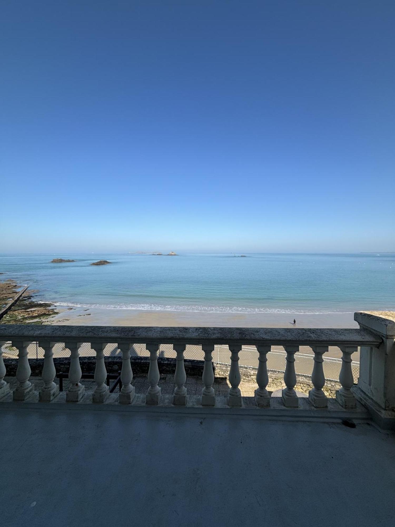 Villa Ker Eole Vue Mer 迪纳尔 客房 照片
